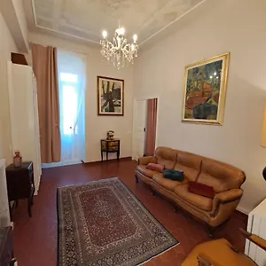 cavour257.hotelitalianriviera.com/